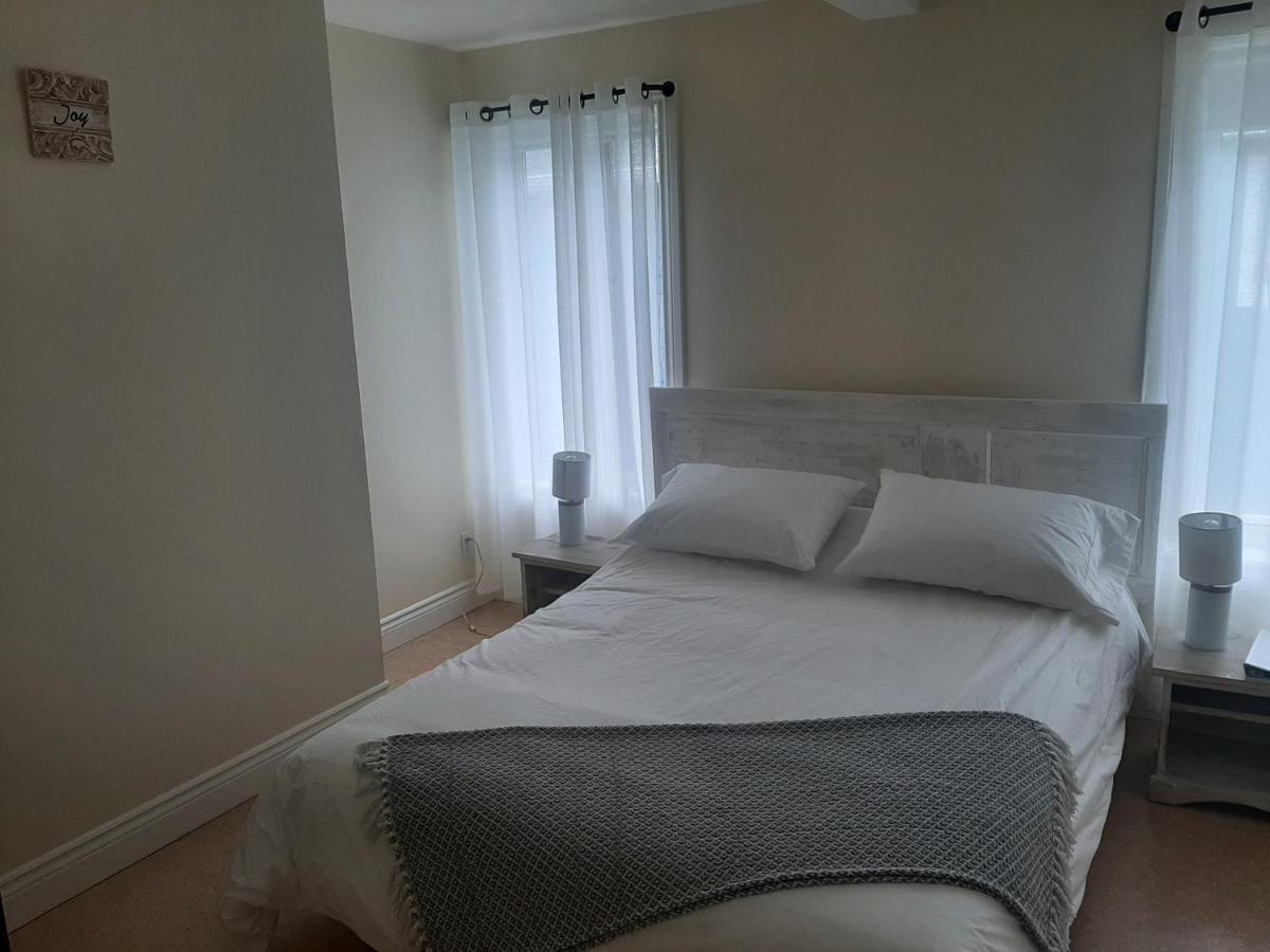 Bed and Breakfast La Maison Aux Camelias Коатикук Экстерьер фото