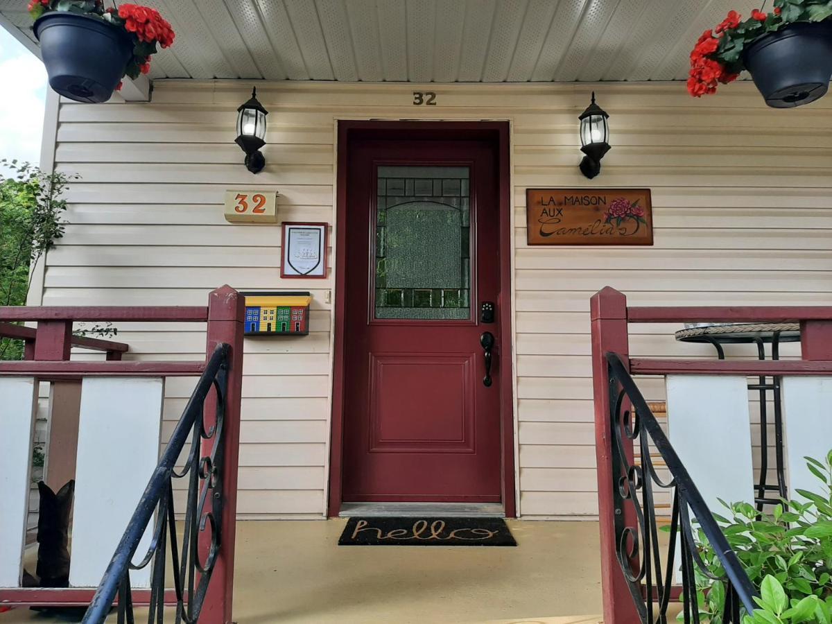 Bed and Breakfast La Maison Aux Camelias Коатикук Экстерьер фото